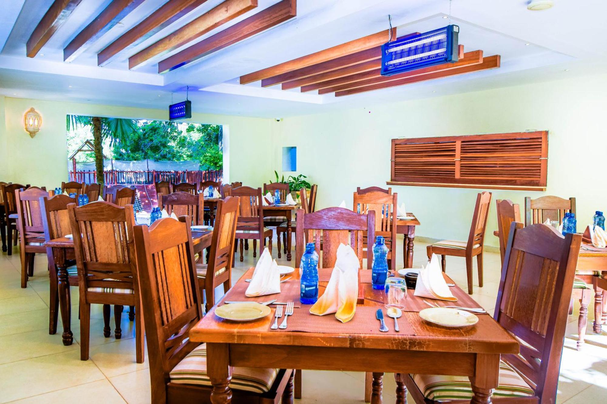 Villa Mandhari - Praia de Diani Exterior foto