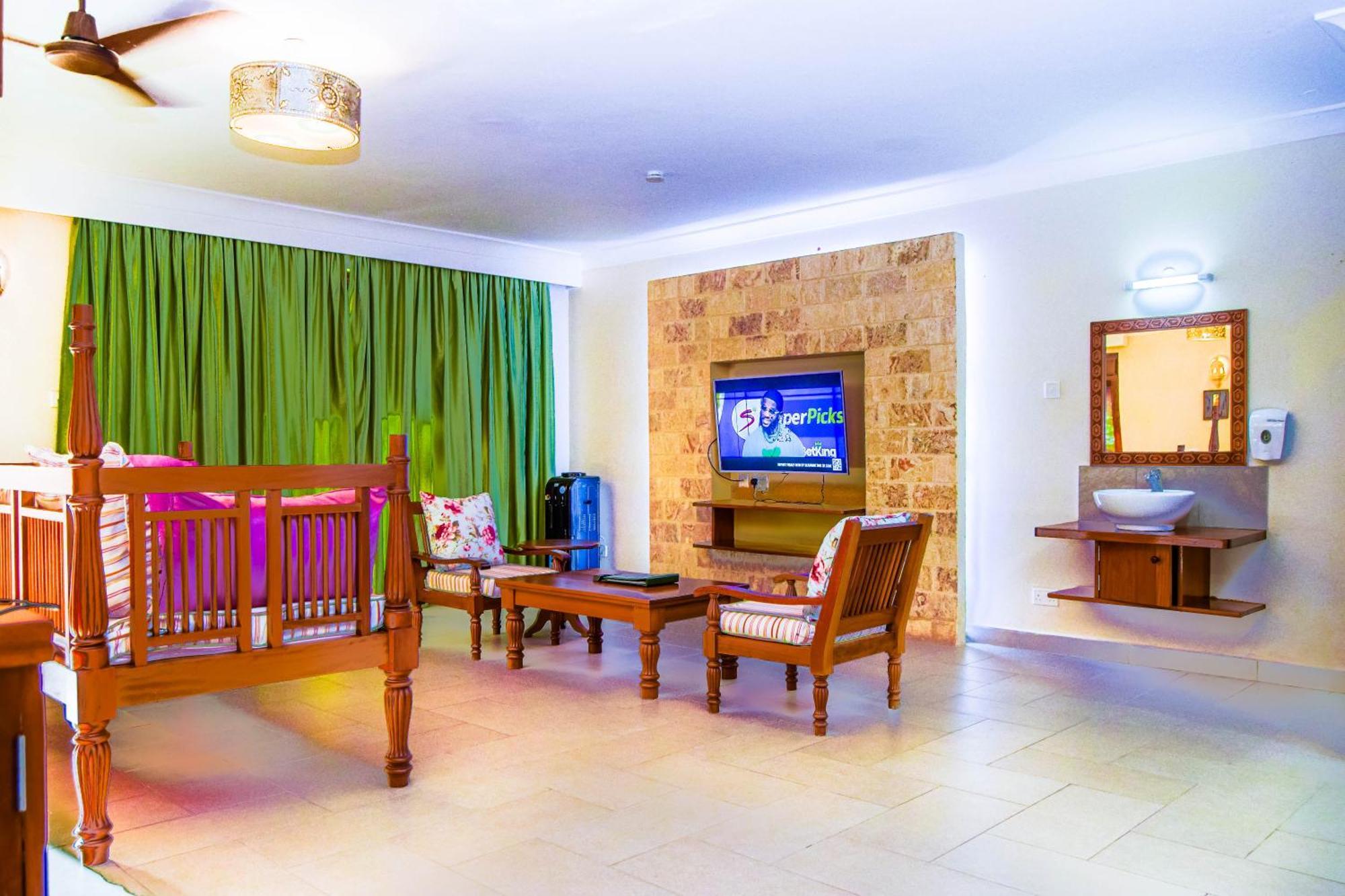 Villa Mandhari - Praia de Diani Exterior foto